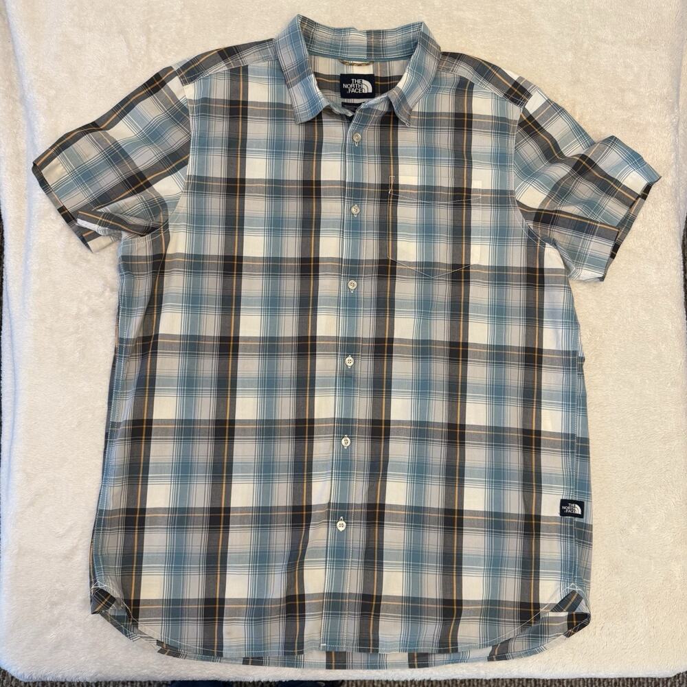 The North Face Men's XL Button-Up Shirt Short Sleeve Plaid Point Collar